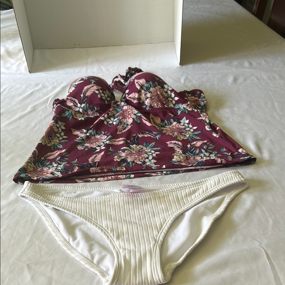 Xhilaration Floral Bikini Set - Burgundy and White
